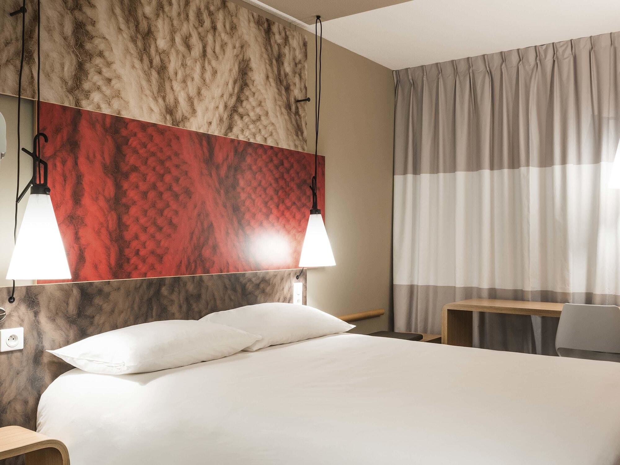 Ibis Hotel 3*